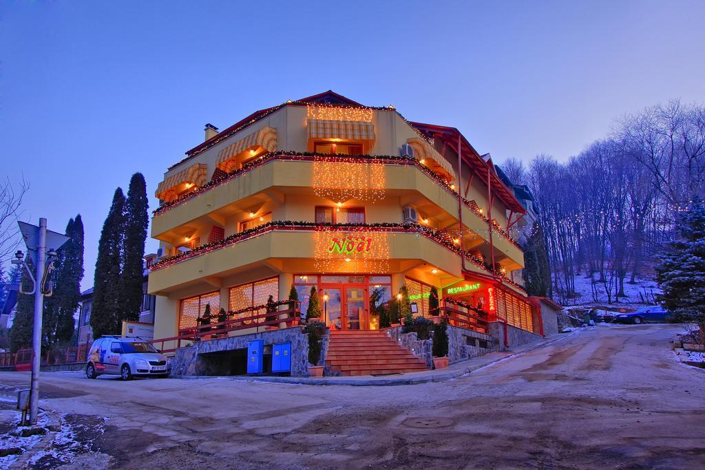 Hotel Pensiunea Noel Băile Olăneşti Exterior foto